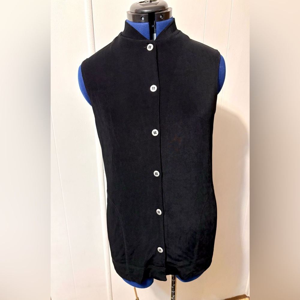 Elegant Black Button-Up Blouse